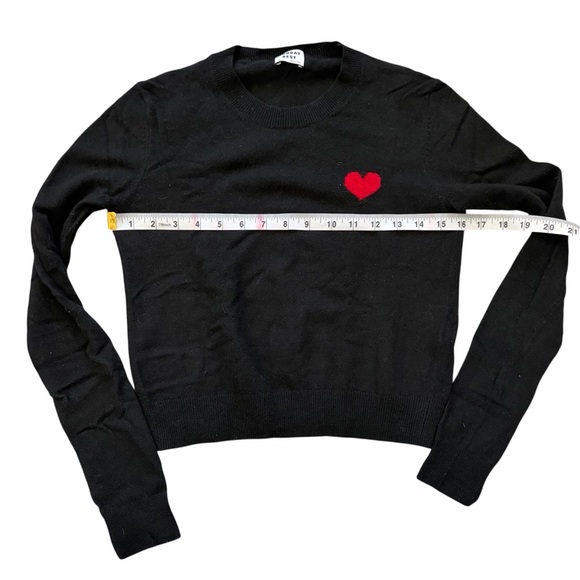 Aritzia Sunday Best Heart Wool Blend Crewneck Cropped Sweater Size XS - Picture 6 of 6